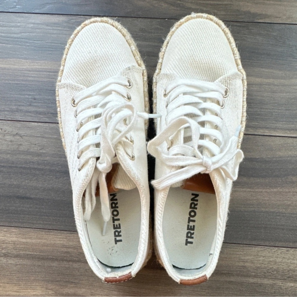 Tretorn Women's White Canvas Sneakers Sz 5